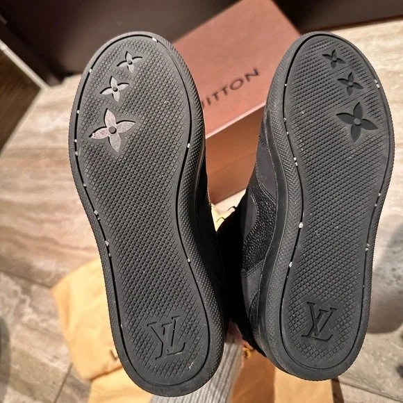 Louis Vuitton Women’s Black Monogram High Top Sneakers Size 35 - Picture 6 of 6